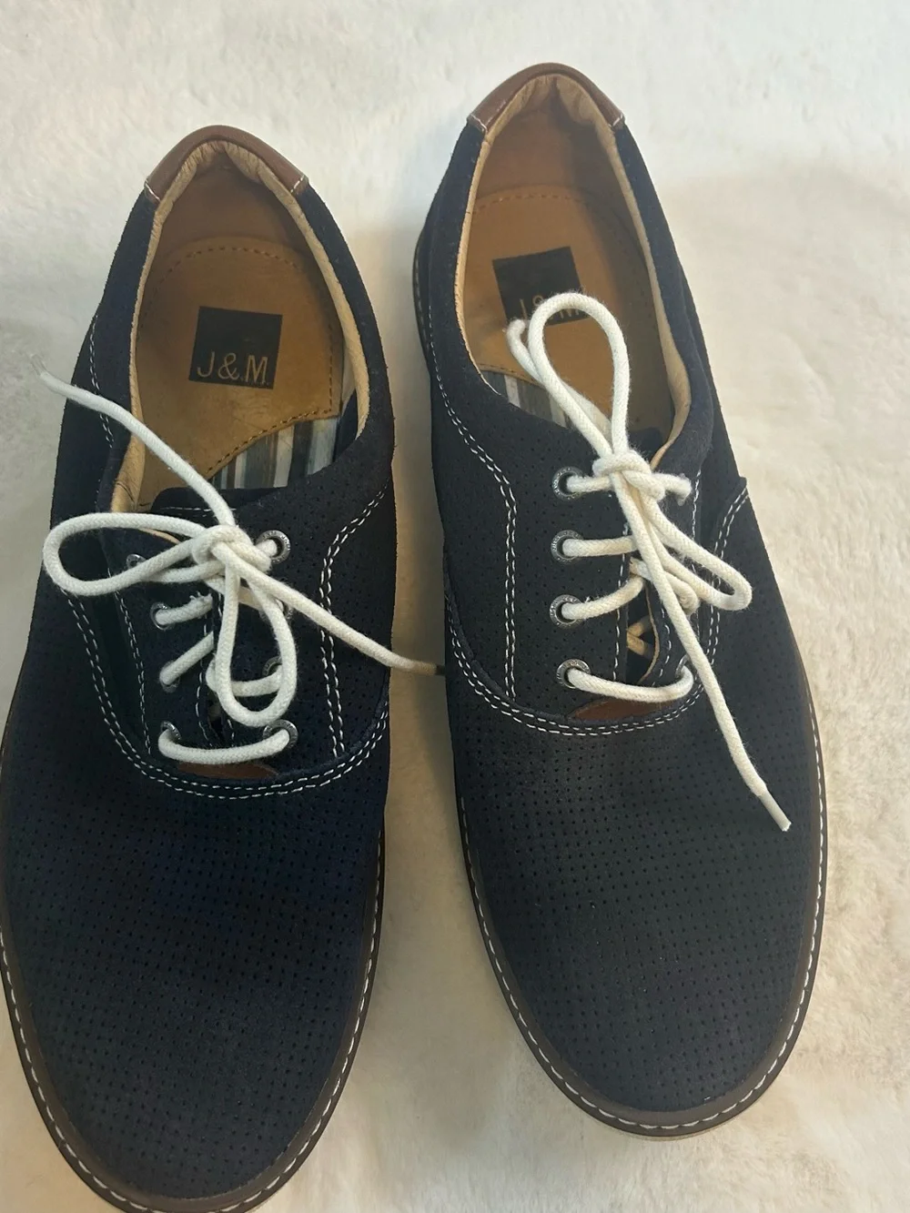 Johnston & Murphy Men’s 9.5 Navy Suede Perforated Oxford Casual Sneakers